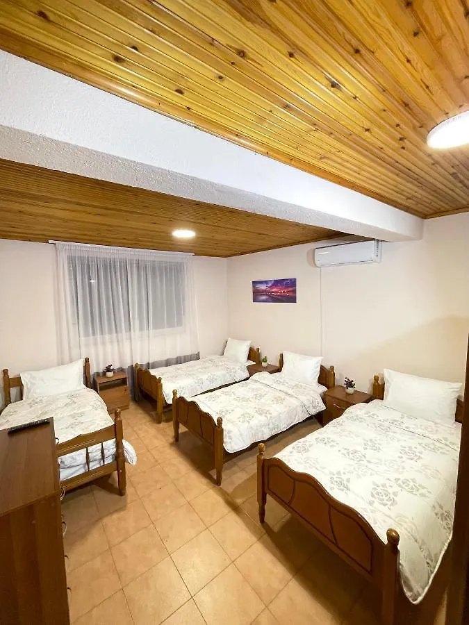 Shkodra Guest House 3*, Shkoder