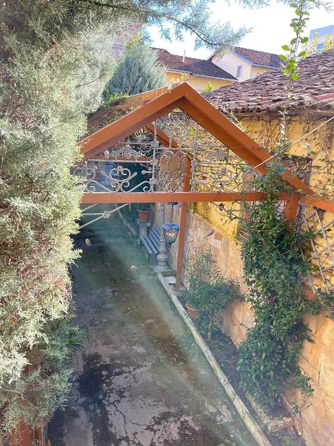 Shkodra Guest House 3*, Shkoder Albania