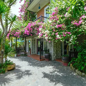 Blooms Boutique Village Resort Hoi An